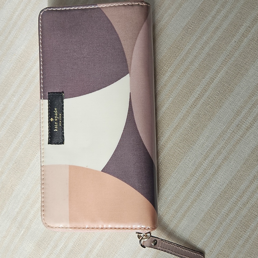 Kate Spade Abstract Geometric Zip Wallet - Pink, Mauve & Cream